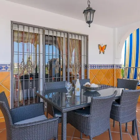 Triana By Ruralidays * Nerja